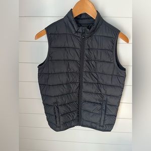Old Navy Boys Puffer Vest